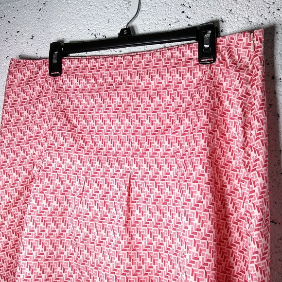 Old Navy Size 12 Pink Flare Pleated A-Line Skirt - Picture 3 of 9